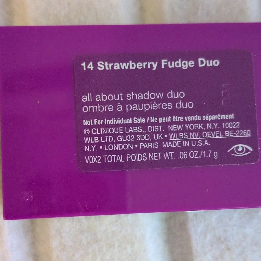 Clinique All About Shadow Duo 14 Strawberry‎ Fudge Eyeshadow Brown Pink